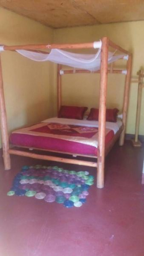 Green Home Cottages &Campsite